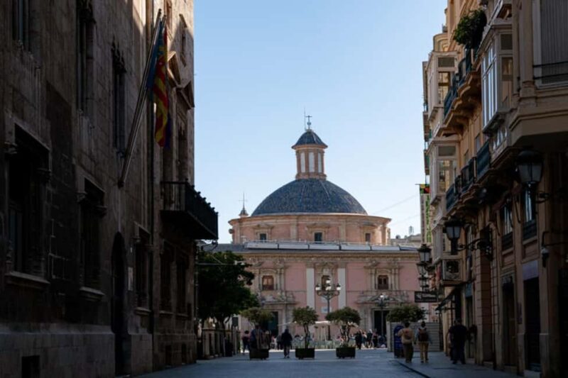 Valencia: An alternative tour of El Carmen - The Tour Stops at Torres de Quart and Other Landmarks