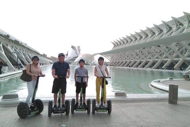 Valencia Arts and Sciences Segway Tour - The Role of the Art Historian Guide