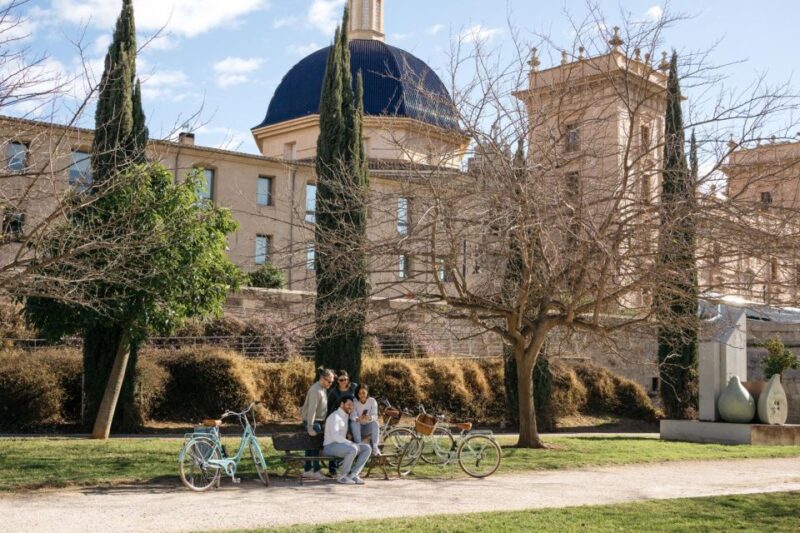 Valencia: Audioguide eng,esp,ita + Bike All Day - Key Points