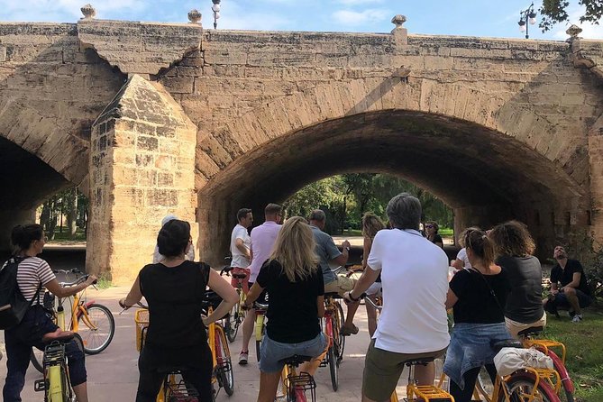 Valencia Bike or Segway Tour - Iconic Bridges and Architectural Marvels from Calatrava