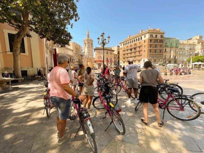 Valencia: Bike Tour and Tapas for Cruise Passenger - Discover the Old Towns Historic Charm and Architectural Beauty