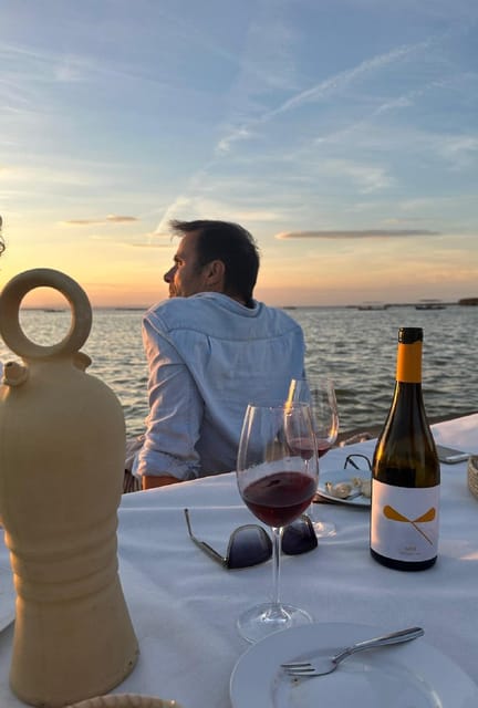 Valencia: Boat Ride with Valencian Wine Tasting & Tapas - Learning About Local Wineries and Grape Varieties
