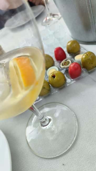 Valencia: Boat trip with Valencian vermouth tasting - Key Points