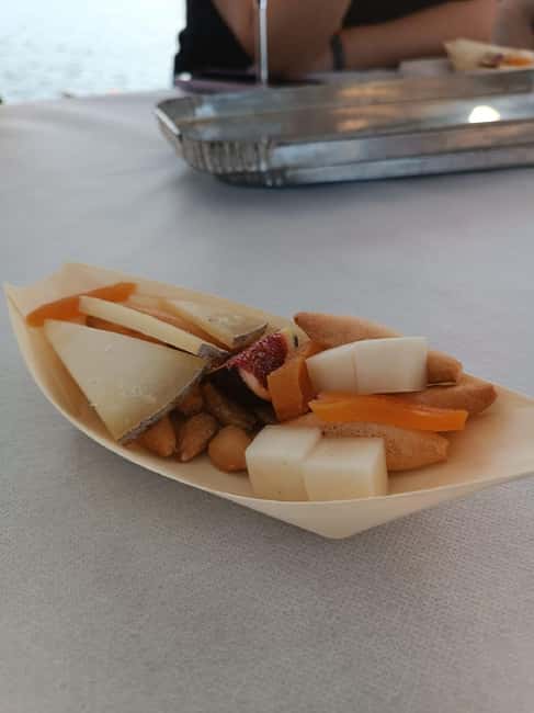 Valencia: Boat trip with Valencian vermouth tasting - Practical Details and Logistics