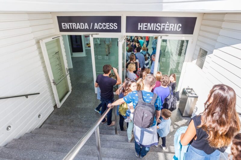 Valencia: City of Arts and Science 3D Movie at Hemisfèric - Key Points