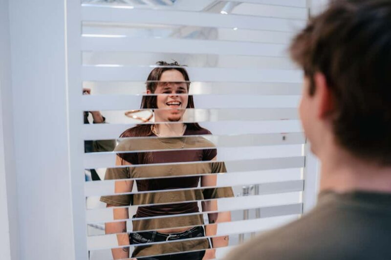 Valencia: entry ticket to the Museum of Illusions - The Experience Inside the Museum of Illusions