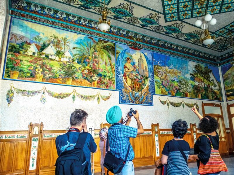 Valencia: Essentials and World Heritages Sites Walking Tour - What to Expect During the Walk