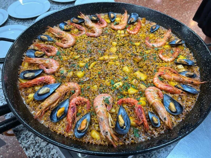 Valencia: Evening Guided Paella Workshop, Tapas, and Drinks - The Art of Paella in a Friendly Setting