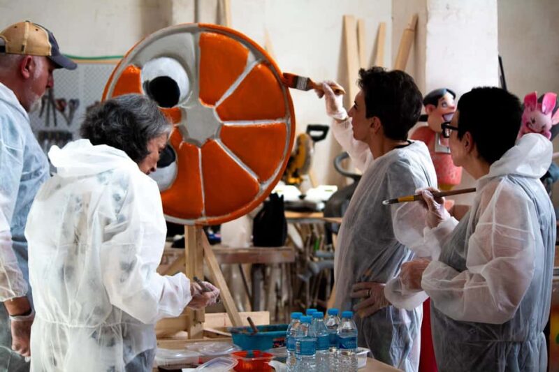 Valencia: Fallas-themed tour with a creative workshop - Flexibility and Accessibility of Booking