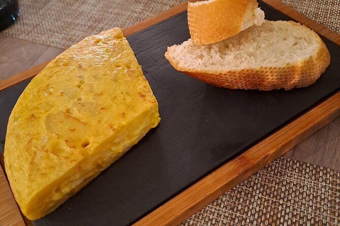 Valencia Food Tour: Tapas, Drinks and Delights with a Local - Key Points