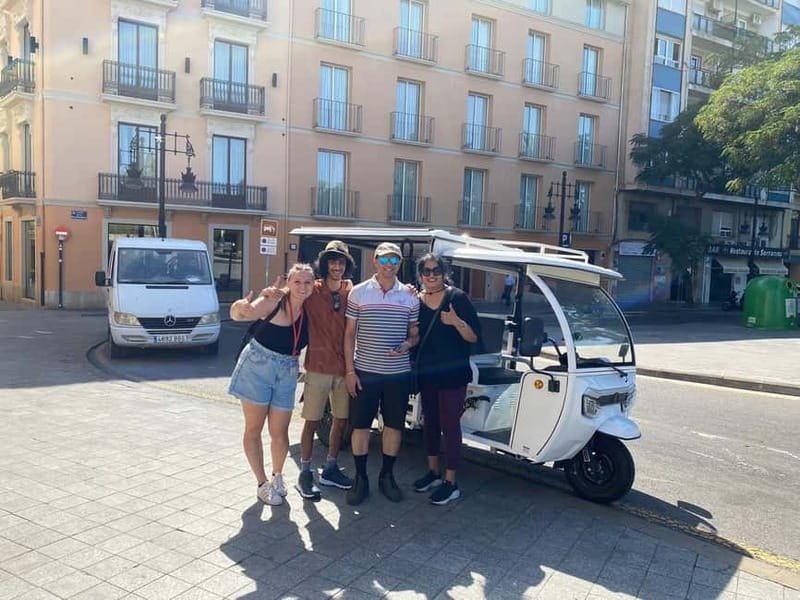Valencia: Full 2-Hour Tuk Tuk Tour - Mercado de Colón: Modernist Market with Local Flavors