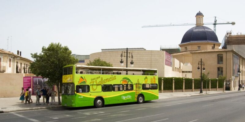 Valencia: Hop-on Hop-off City Highlights Bus Tour Green bus - Meet the Bus Next to Banco de Valencia