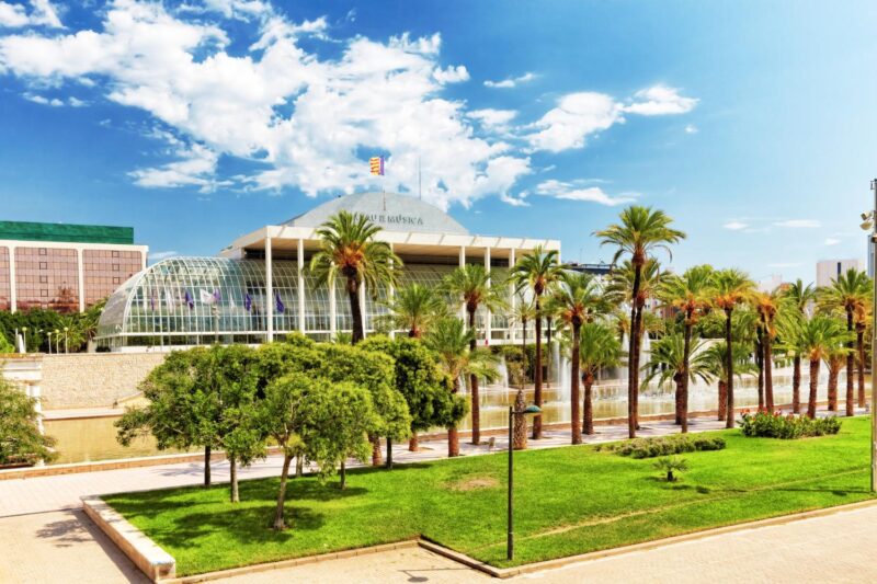 Valencia: Insta-Perfect Walk with a Local - Valencia: Insta-Perfect Walk with a Local – a 90-minute Social Media Safari
