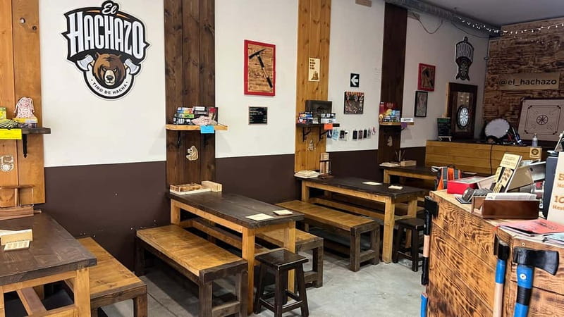 Valencia: Interactive Darts Game with Drinks - Key Points