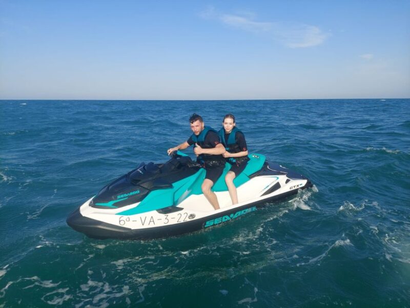 Valencia: Jetski experience with Guide - Valencia Jetski Adventure with a Guided Instructor