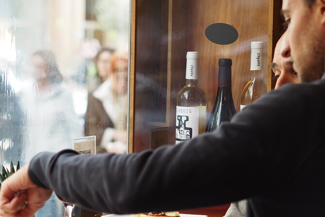 Valencia Morning Food Tour with Central Market by Food Lover Tour - Enjoying a Tasty Morning Coffee at Plaza Redonda