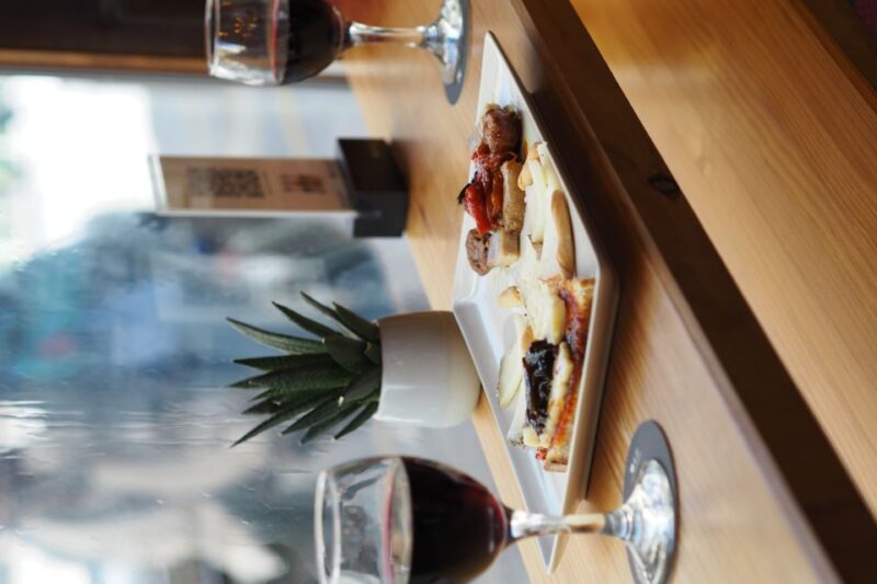 Valencia: Morning Food Tour with Central Market Visit - Key Points