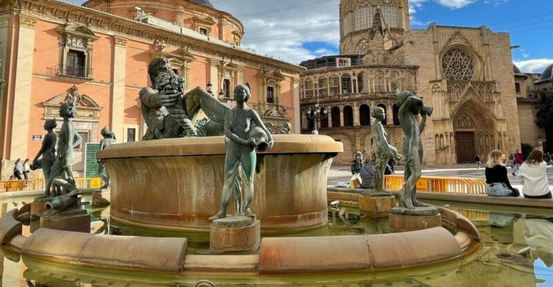 Valencia: Old Town Segway Tour - Key Points