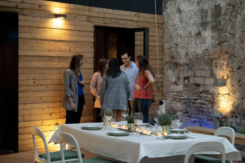 Valencia: Old Town Tour, Wine & Tapas in an 11th c. Monument - Paired Wines from Region’s Prizewinners