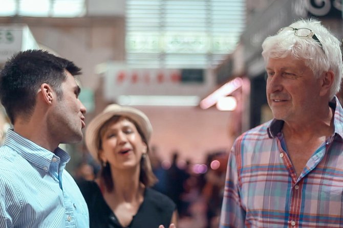 Valencia Old Town Tour with Wine & Tapas in 11th Century Historic Monument - Exploring Valencias Old Town and Historic Monuments