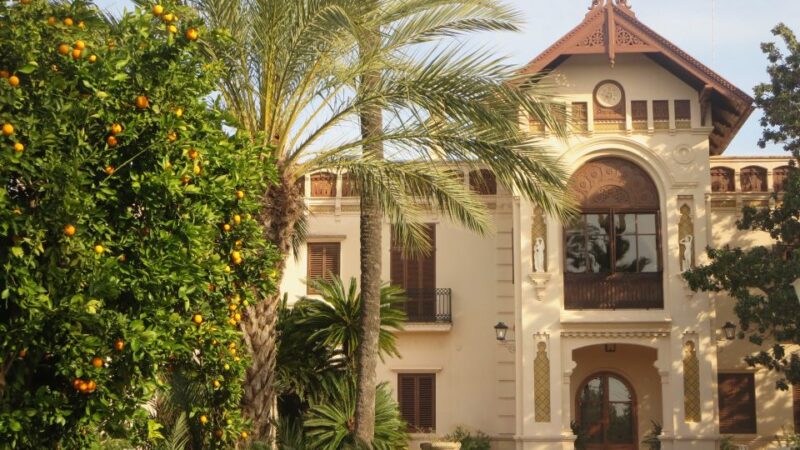 Valencia: Orange Farm and Orchard Trip with Tastings - Exploring the Historic Orange Orchard in Carcaixent