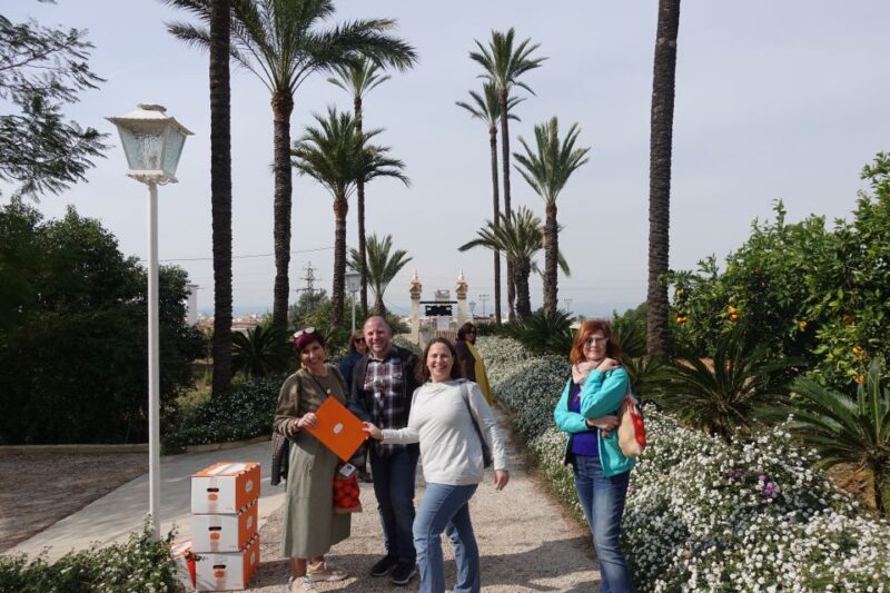 Valencia: Orange Farm and Orchard Trip with Tastings - The Experience: Guides Known for Their Knowledge and Enthusiasm