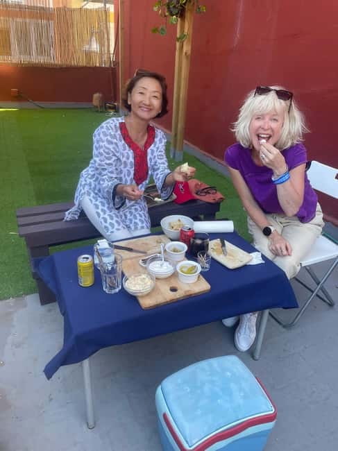 Valencia: Paella Cooking Class with Tapas and Drinks - Frequently Asked Questions