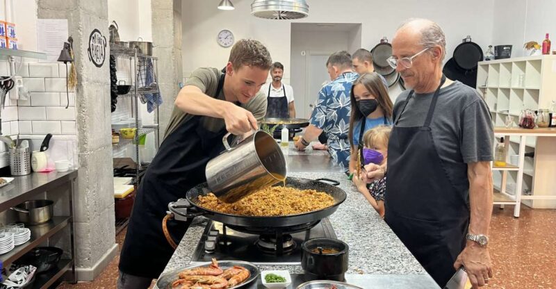 Valencia: Paella Workshop, Tapas and Ruzafa Market Visit - Mastering Paella with Expert Guidance