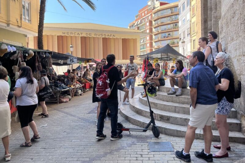 Valencia: Paella Workshop, Tapas and Ruzafa Market Visit - Tasting Tapas and Local Wines Before Cooking