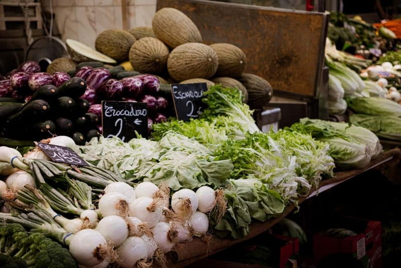 Valencia: Private City Center Highlights Tour with a Local - Discover Valencia with a Private Local Guide