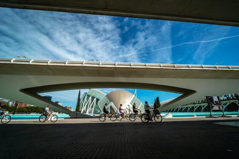 Valencia: Private City Tour on Bike with Drink Stop - Discover Valencia on a Private Bike Tour for $99
