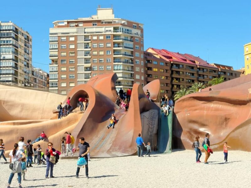 Valencia: Private Family Tour with Churros, Parks & Museum - Key Points