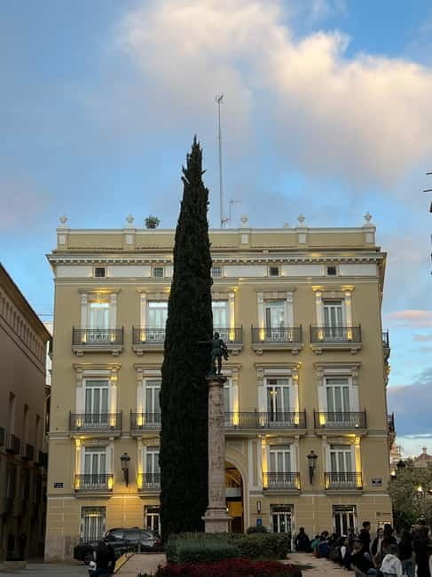 Valencia: Roman Heritage tour with Tapas & Beer! - Booking, Cancellation, and Flexibility