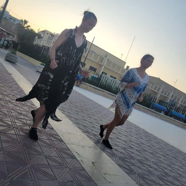 Valencia: Salsa Class by Malvarrosa Beach - The Experience Provider: Tropicana Dance