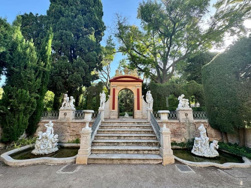 Valencia, Spain: Excellent Private Walking Photography Tour - The Experience of Learning the Art of Observation