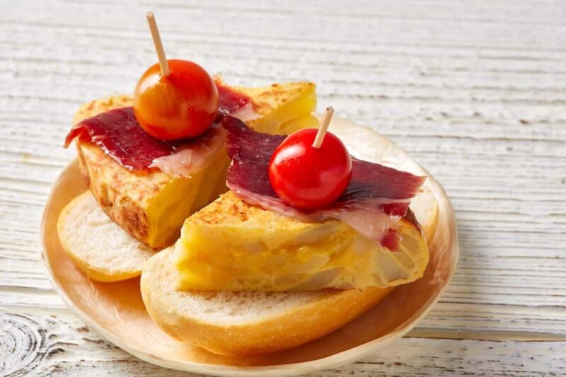 Valencia: Spanish Delights Food & Drink Private Tour - Visiting Markets and Local Food Shops