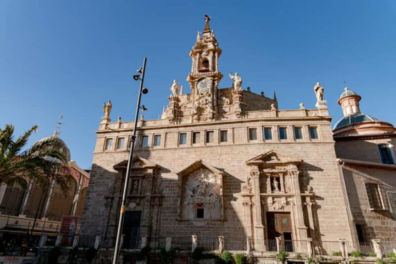 Valencia Tour "Between Vice and Virtue" - Inside the Silk Exchange: A 15th-Century Powerhouse