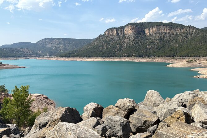 Valencia Tour Montanejos Hot Springs and Waterfall of the Bride - Expert Guides Bring Local Insights and Friendly Atmosphere