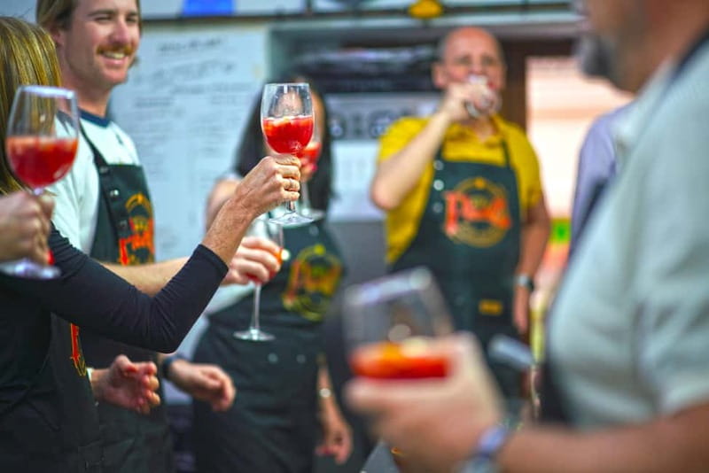 Valencia: Traditional Paella Cooking Class and Dinner - Who Will Enjoy This Paella Class?