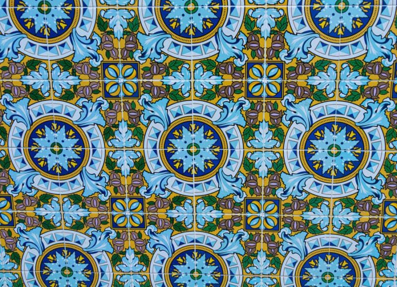 Valencia: Traditional Tile Painting with Local Artist - Why This Tile Painting Workshop Stands Out