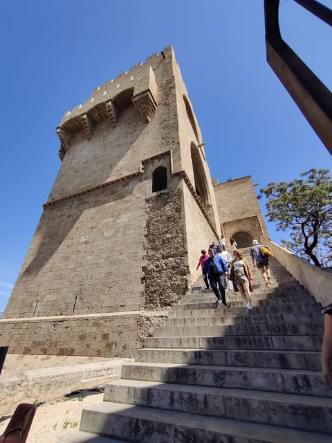 Valencia: Turia Park Guided Bike Tour - Panoramic Views from the Palau de la Música
