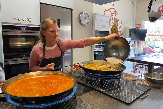 Valencian paella workshop and visit to the Algiros market - Key Points