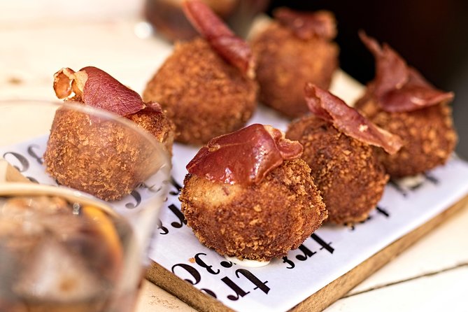 Valencia's Greatest Food, History & Culture Tour - Starting Point at Plaza de la Reina