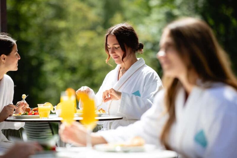 Valkenburg: Thermae 2000 Spa Entry Ticket - Discover the Wellness Retreat at Valkenburgs Thermae 2000