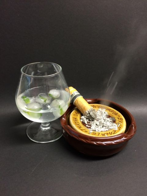 Valladolid: Private Guided Tour with Tapas and Wine Tasting - Practical Details: Meeting Point, Accessibility, and Flexibility