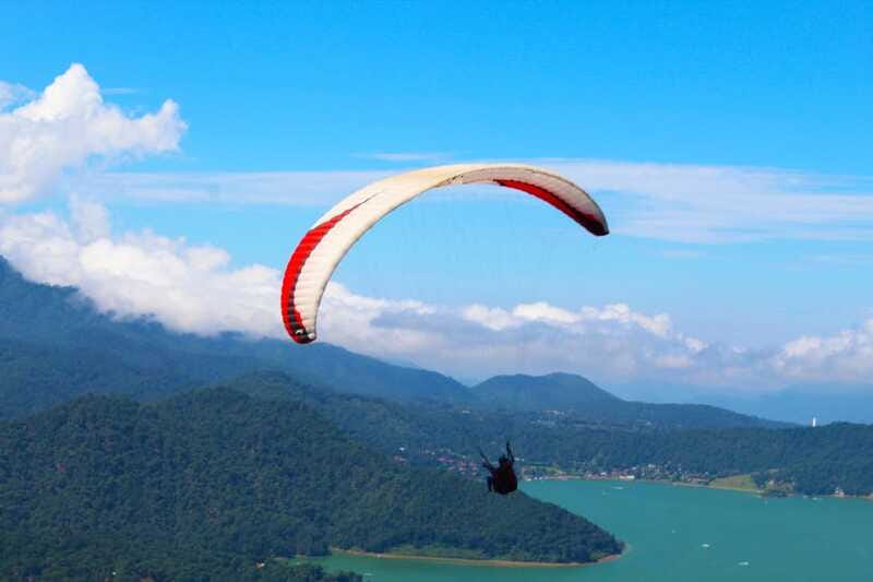 Valle de Bravo: Paragliding flight - What Makes This Paragliding Tour Unique