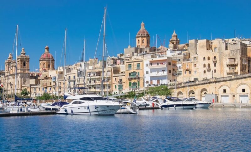 Valletta: Express Walk with a Local in 60 minutes - The Guide’s Approach and Style