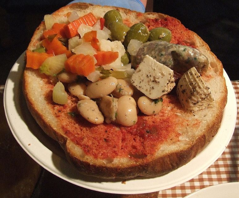 Valletta: Street Food and Culture Walking Tour - Starting Point and Tour Logistics