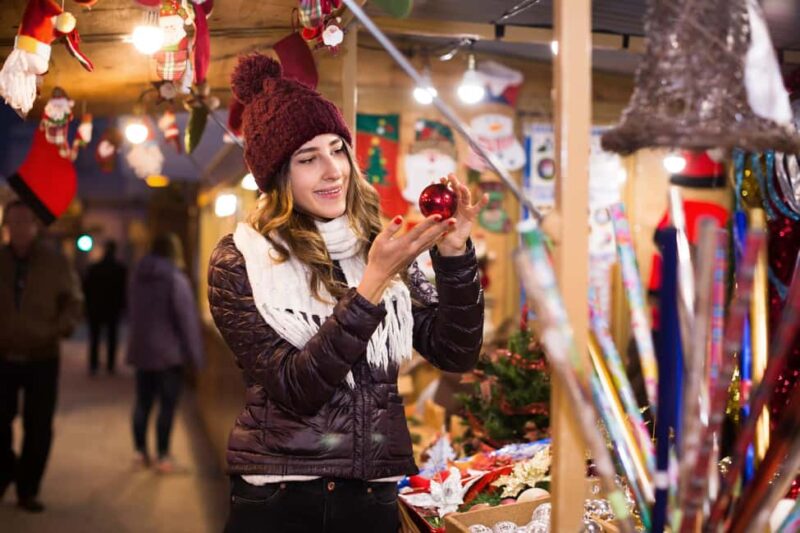 Vallettas Festive Lights Tour: A Private Christmas Walk - Key Points