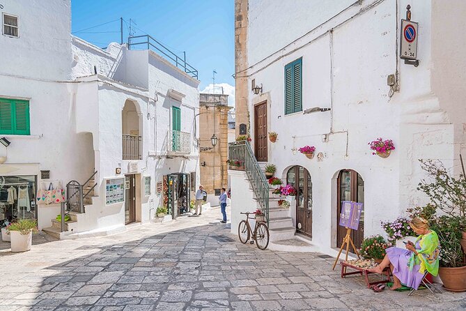 Valley D'itria full day tour Cisternino Alberobello and Polignano a Mare - The Guide’s Role and Local Insights